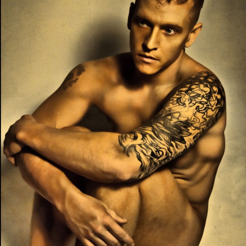 Male model photo shoot of Jason Edge by Douglas Stevens