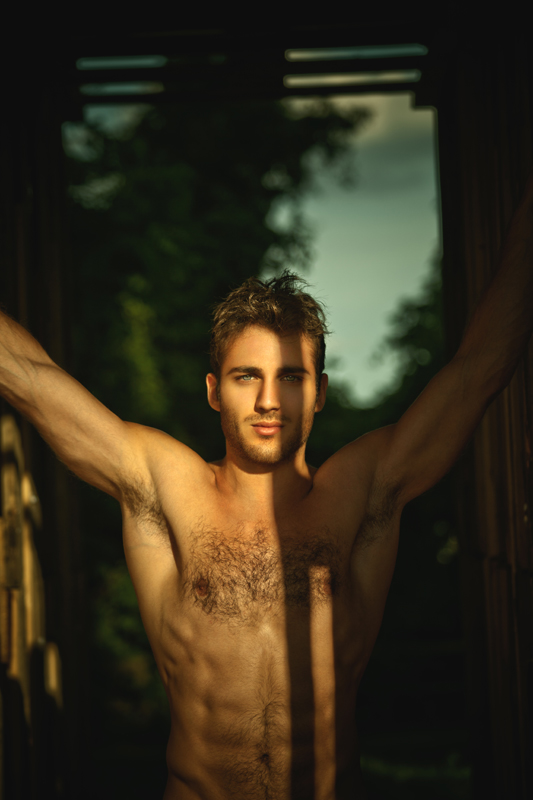 Male model photo shoot of Leon Elias Donath in Berlin