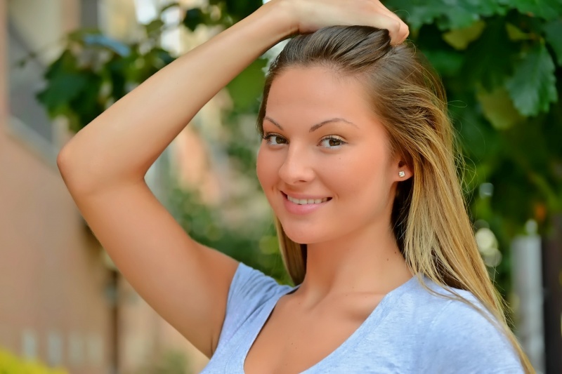 Female model photo shoot of Aleksa Gasior