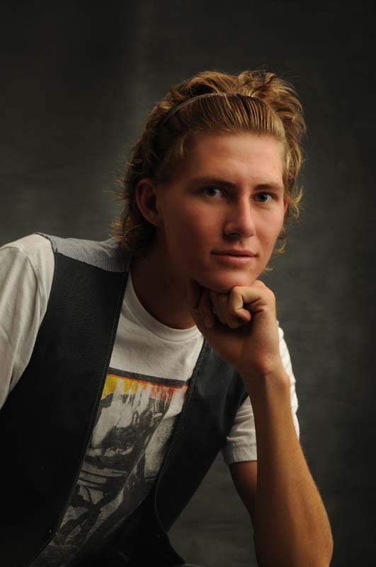 Male model photo shoot of Lucas Simmonds