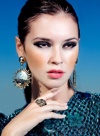 Female model photo shoot of Marina Djordjevic
