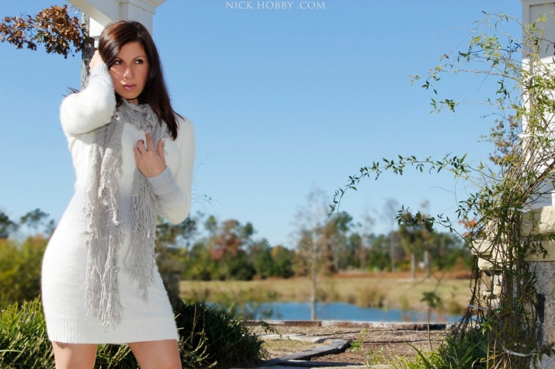 Female model photo shoot of Sarah-MM by Nick Hobby
