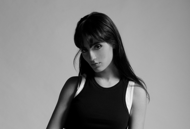 Female model photo shoot of Fernanda Stange