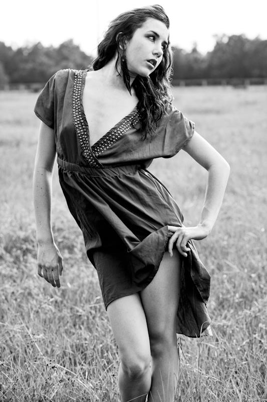 Female model photo shoot of RachelOrlando