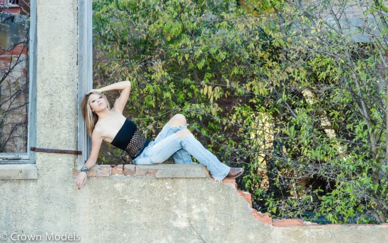 Female model photo shoot of Randa Lane in Mosheim