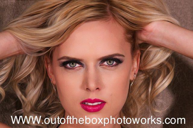 Female model photo shoot of aubz makeup and Maria Erofeeva by Miller Box Photography