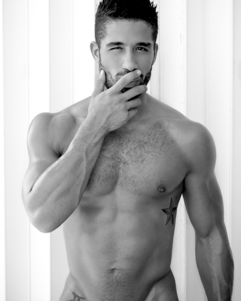 Male model photo shoot of David Arnot in Miami