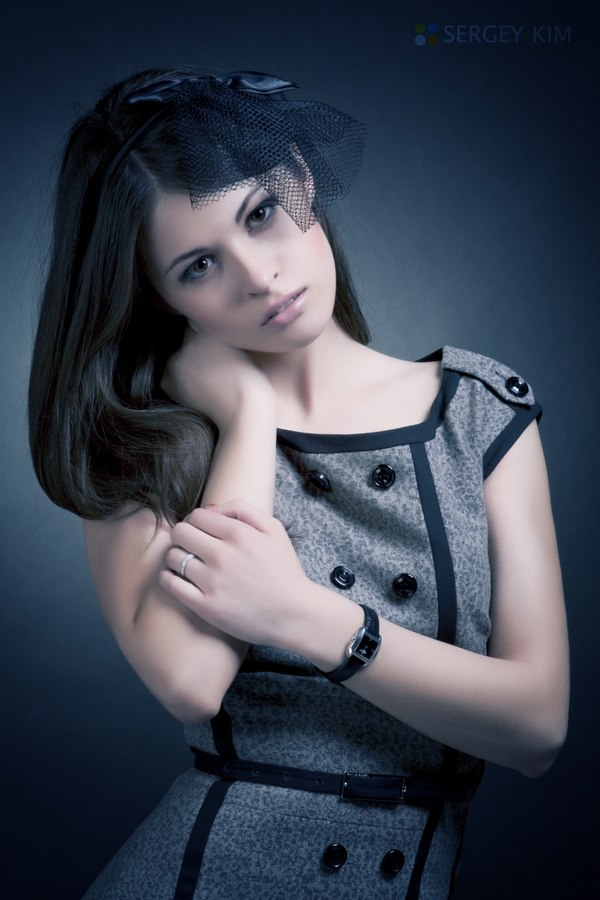 Female model photo shoot of Daria Romanova