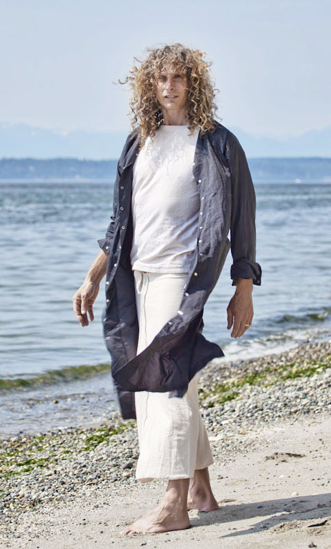 Male model photo shoot of Jay Dezelic by K Ulvestad Photography in magnolia Beach in Seattle