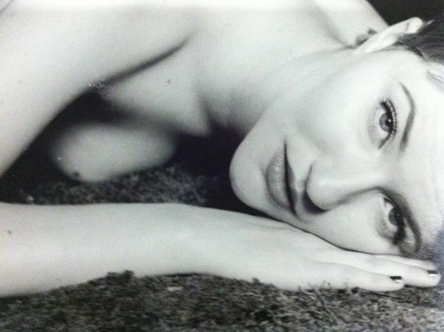 Female model photo shoot of Lila Simpson