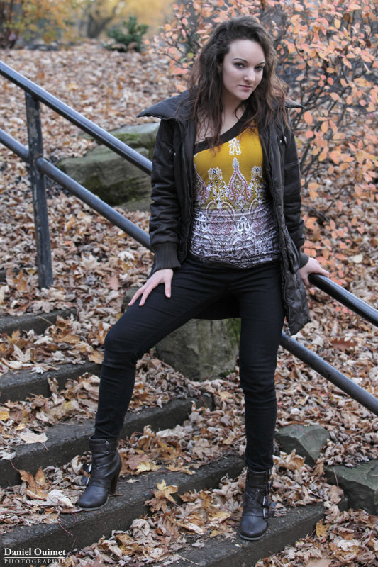 Female model photo shoot of leazoneB in Parc woodyatt