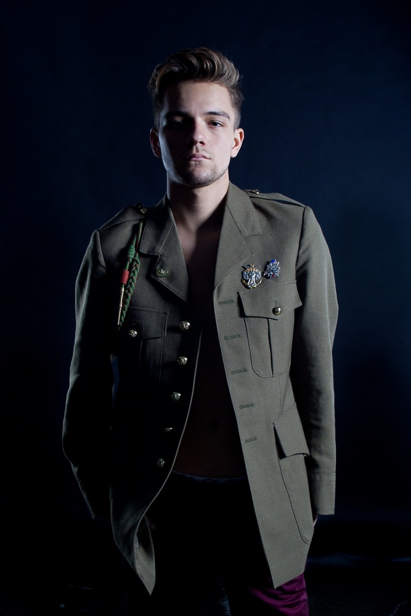 Male model photo shoot of CedricHeroux in Montreal
