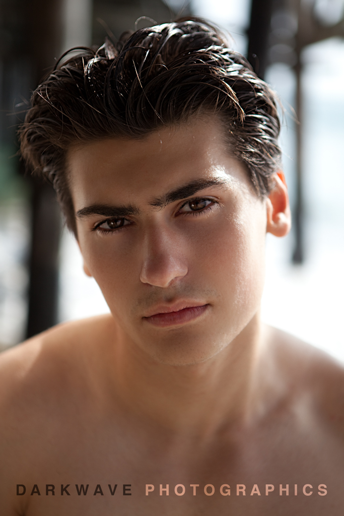 Male model photo shoot of Aris Barbini