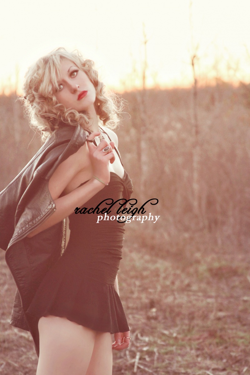 Female model photo shoot of Heaven Leigh D