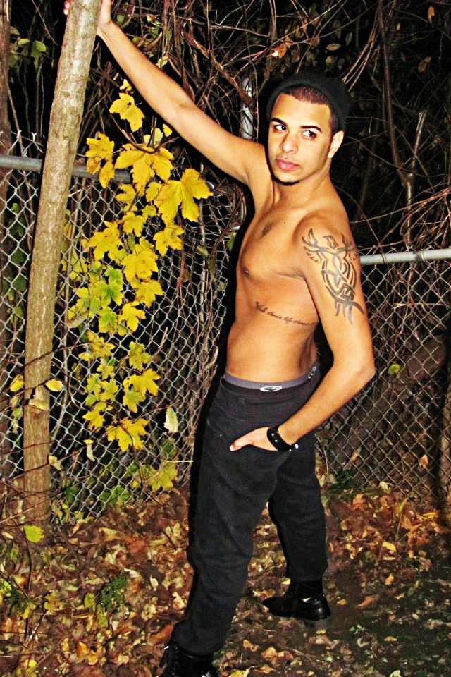 Male model photo shoot of Miguel Tejeda
