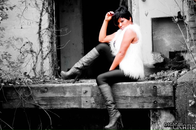Female model photo shoot of Lauren Ashleyyy by Digital Crane 