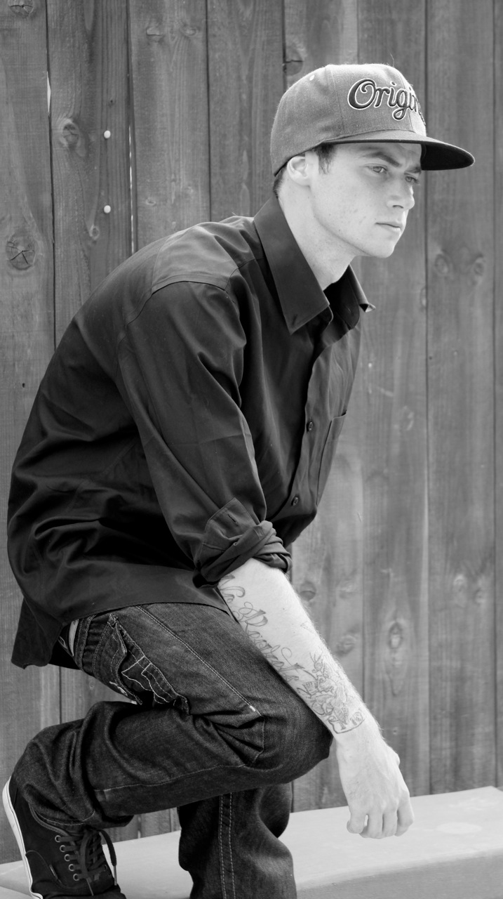 Male model photo shoot of Alec Richards