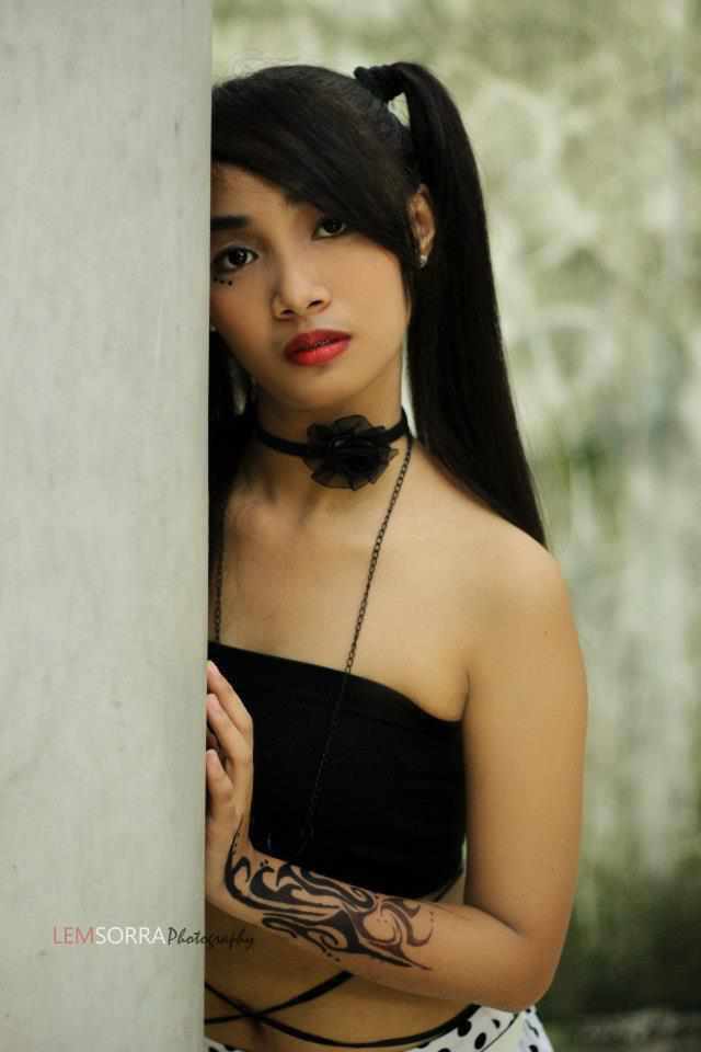 Female model photo shoot of Aya Palapar