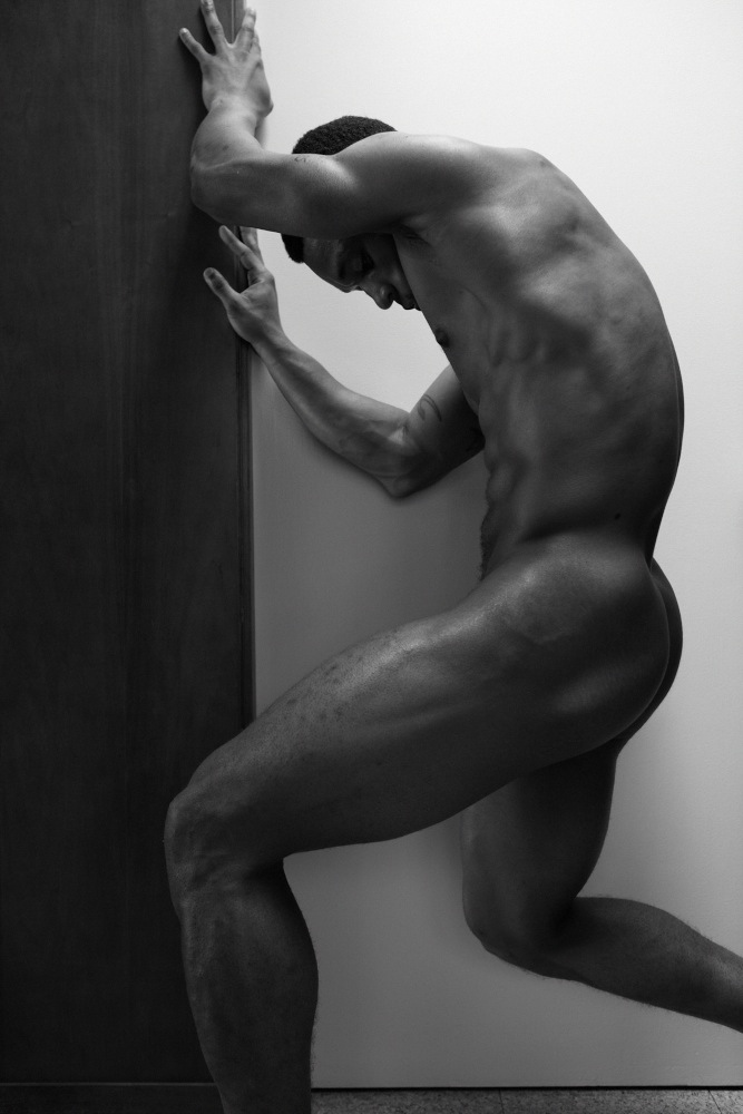 Male model photo shoot of Sebastian Roy