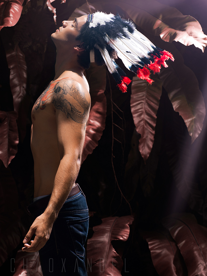 Male model photo shoot of Sanjay Suri