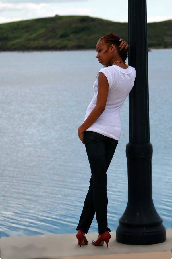 Female model photo shoot of Karla-MarieB in Richmond Marina
