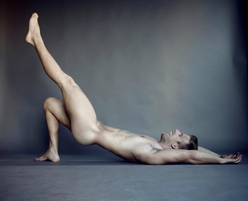 Male model photo shoot of Diego Possadas