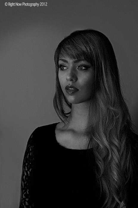 Female model photo shoot of Melissa Vieira