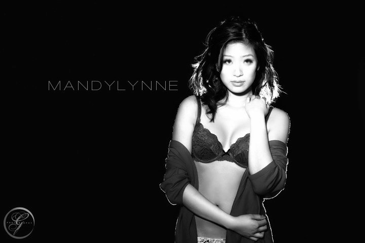 Female model photo shoot of Mandy Lynne T.