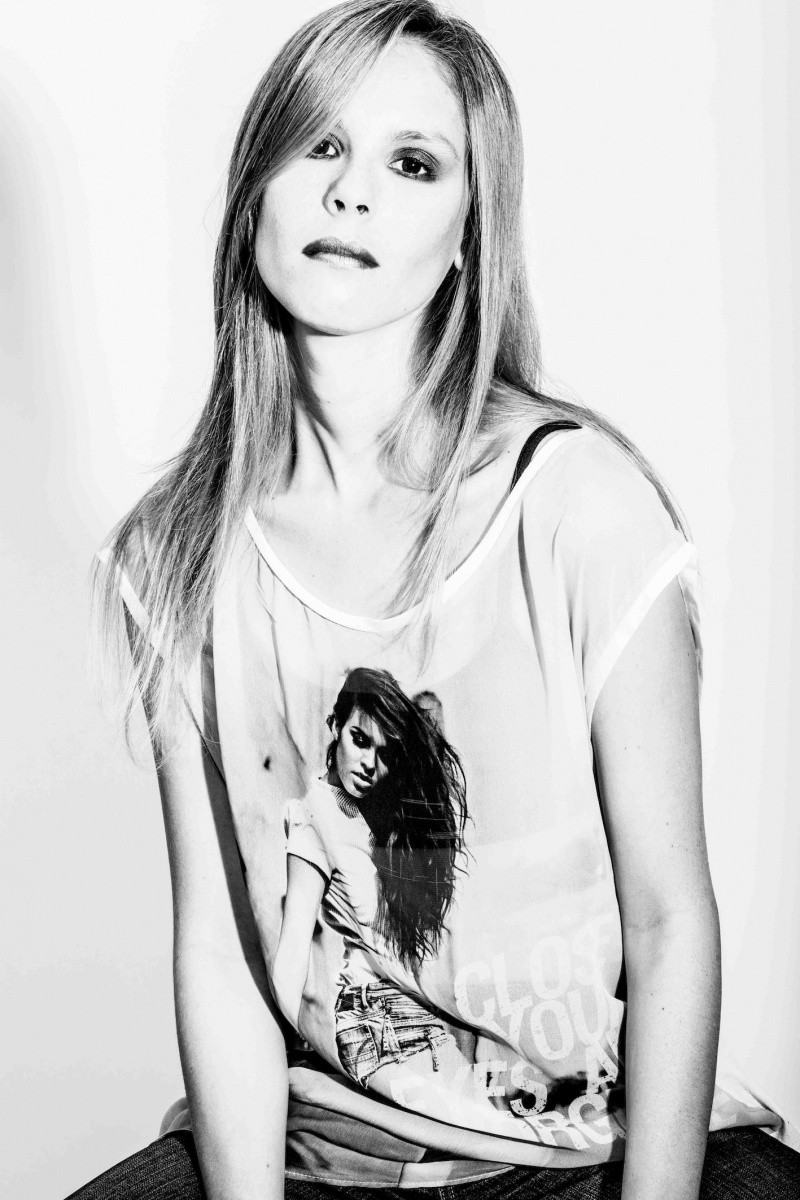 Female model photo shoot of Katelin Elisabeth
