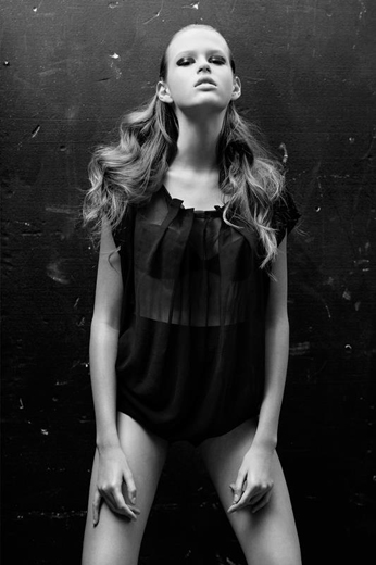 Female model photo shoot of Marina Danilova