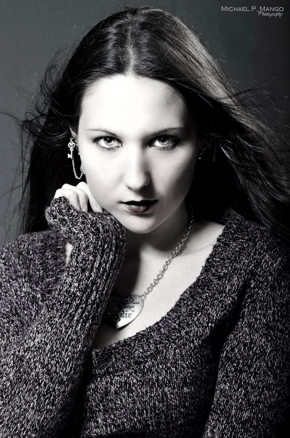 Female model photo shoot of Rogue Wallflower by Mike Mango
