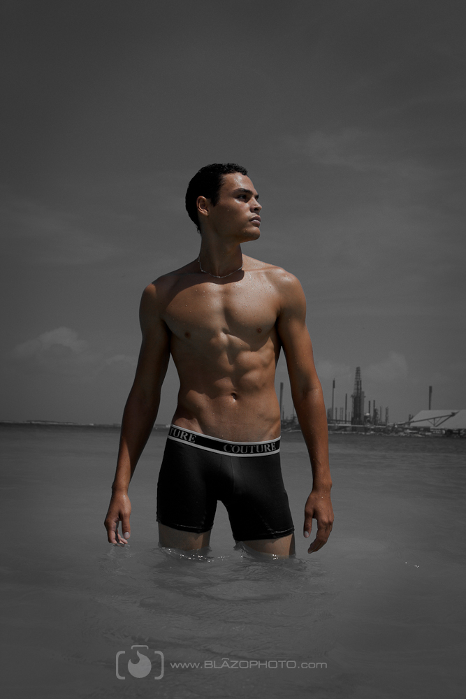 Male model photo shoot of Ludwin Solognier in Aruba