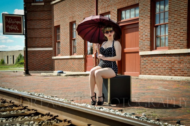 Female model photo shoot of Lilly Golightly