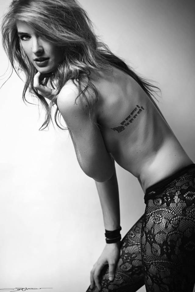 Female model photo shoot of Lauren Foster in Denver, CO