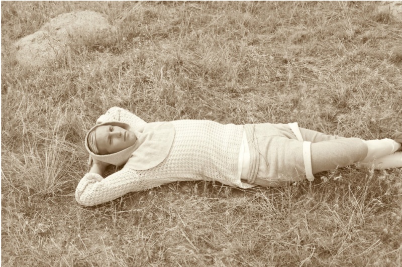 Female model photo shoot of Elizabeth Rudge in Ancient Lakes, WA