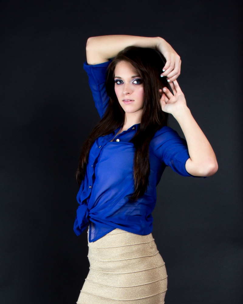 Female model photo shoot of Jessieowens15