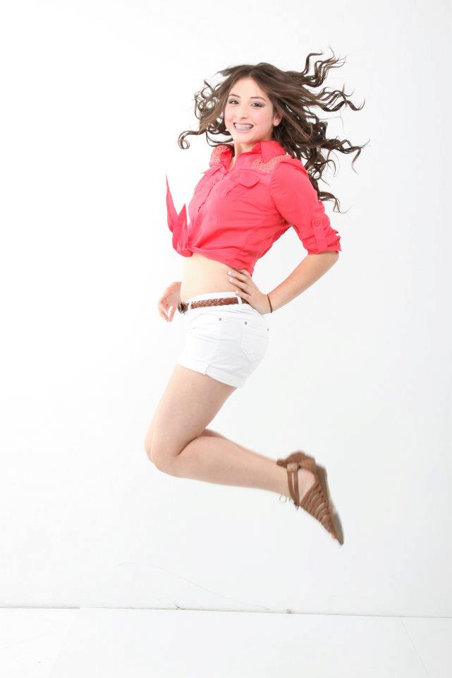 Female model photo shoot of Alejandra Garcia