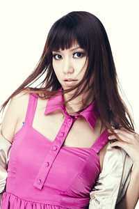 Female model photo shoot of Susan Hu