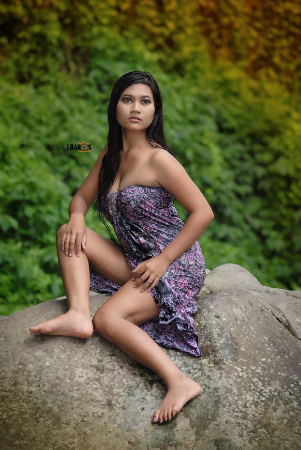 Female model photo shoot of Omang Dogen