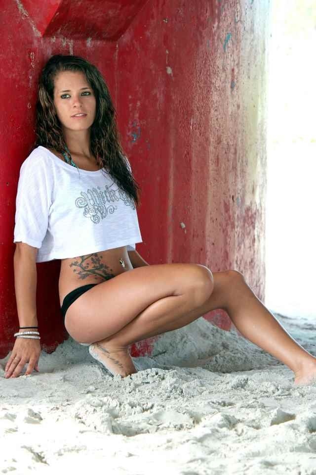 Female model photo shoot of Ashley Colubriale 