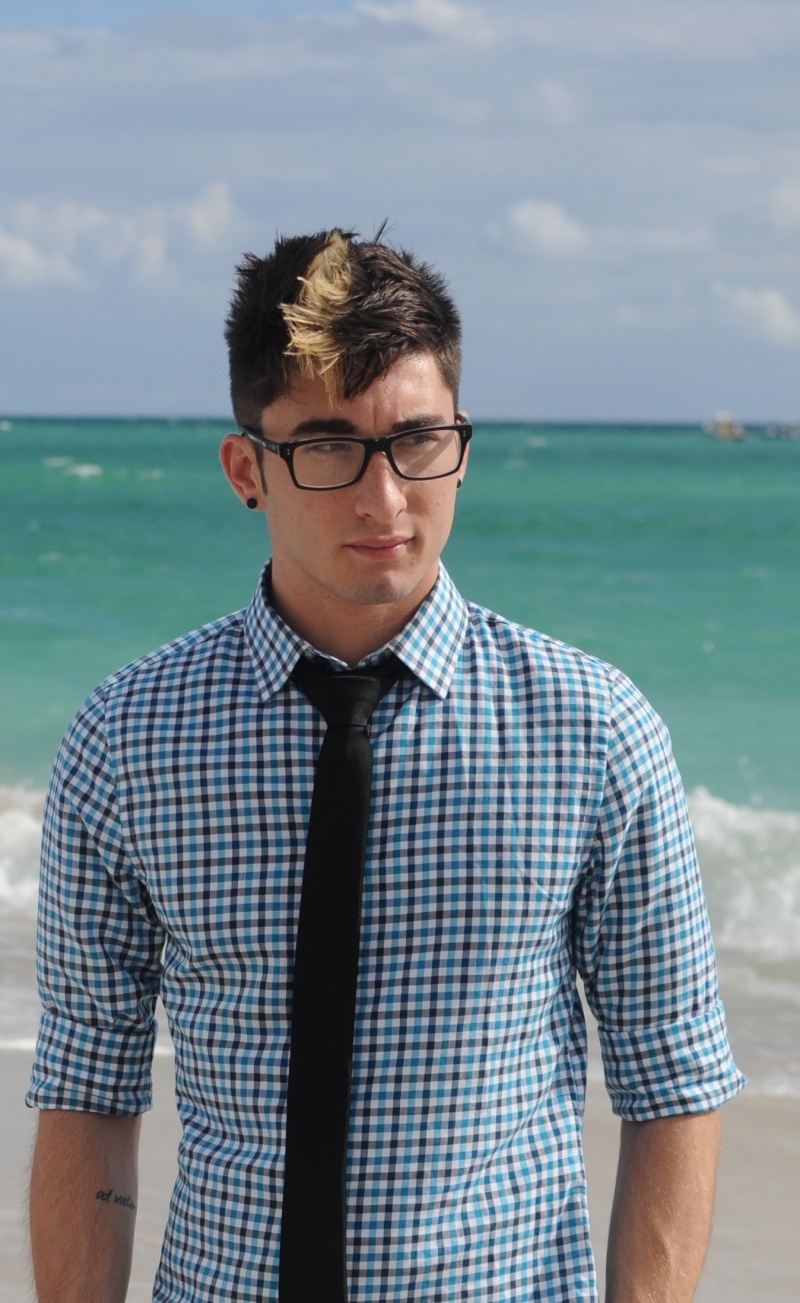 Male model photo shoot of Nick Cosenza in Miami Beach