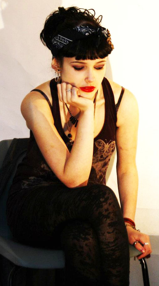 Female model photo shoot of Victoria Velveteen 