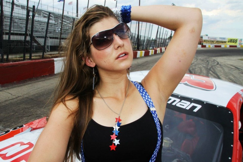 Female model photo shoot of Elizabeth Tapp in Rockford Speedway