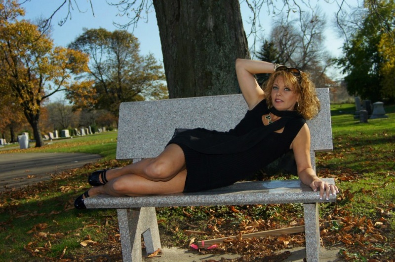 Female model photo shoot of Pamela Barron