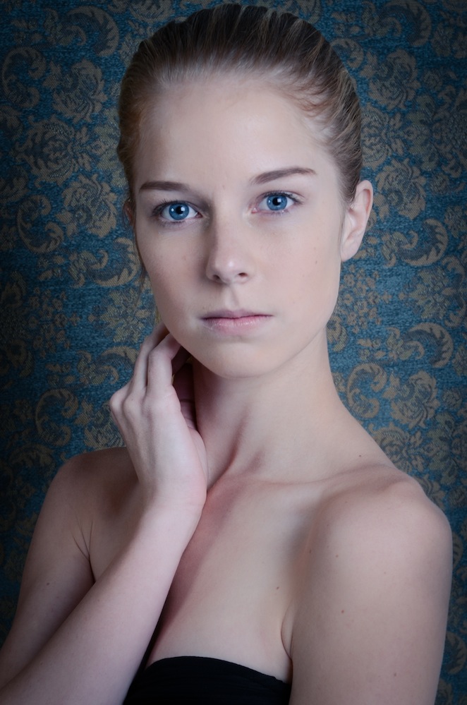 Female model photo shoot of Savannah K Esparza  in dallas