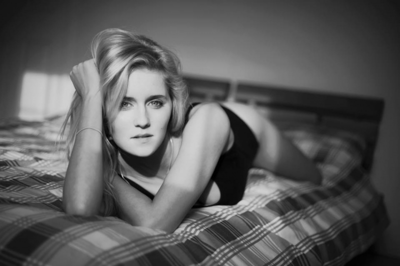 Female model photo shoot of Clare-Louises