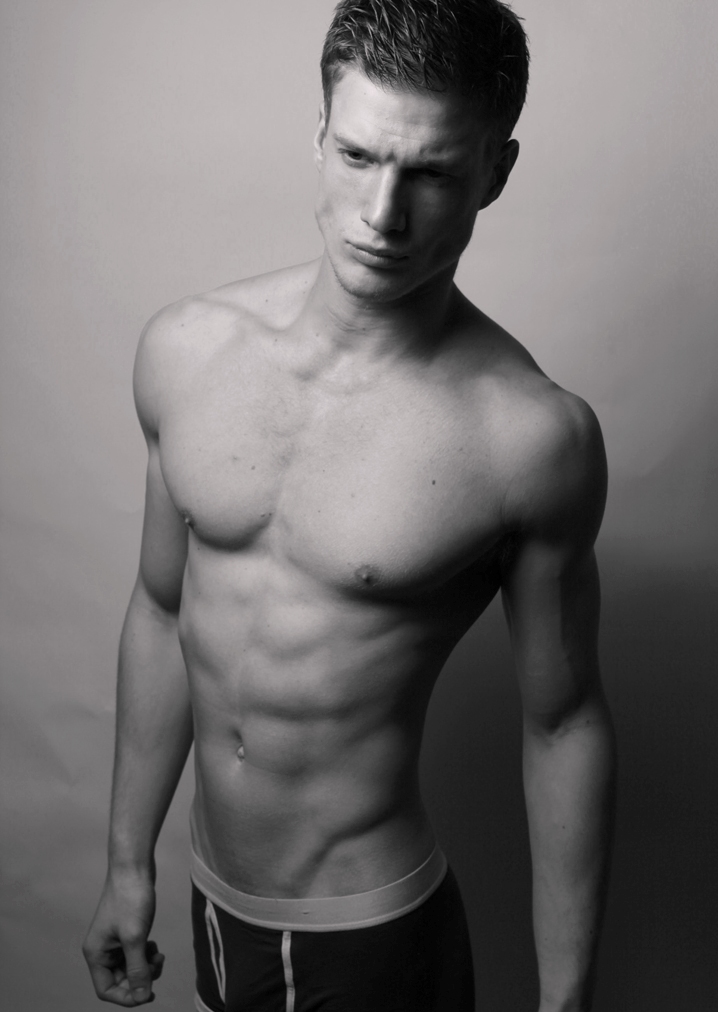 Male model photo shoot of Jonny Belbin