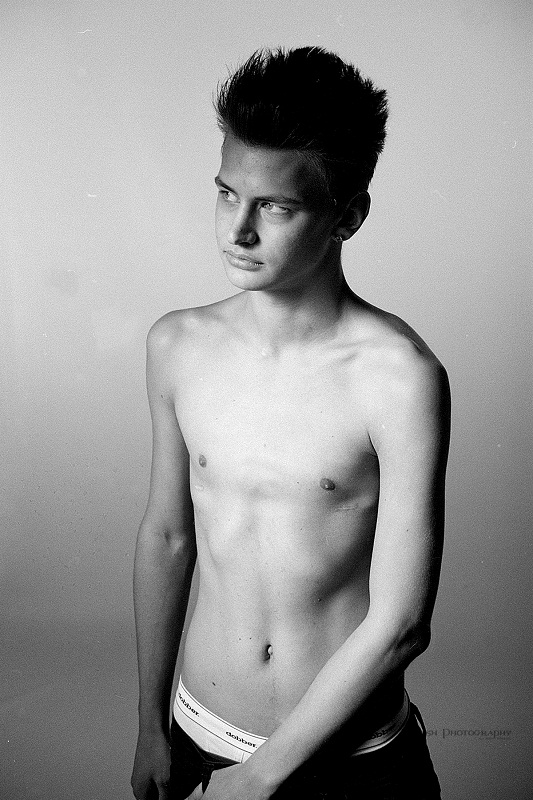 Male model photo shoot of Daniel Isgren in Dreghorn Photography, Glasgow