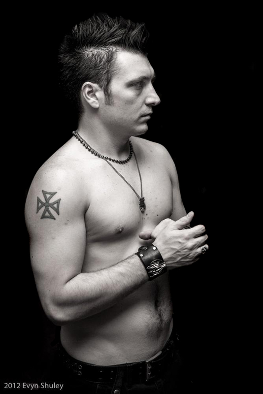 Male model photo shoot of AnthonyKoros