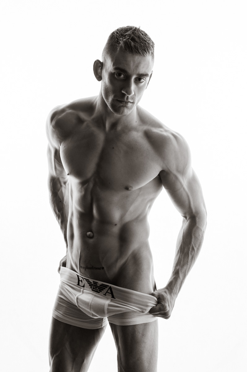 Male model photo shoot of Thomas Byrne by maleimage